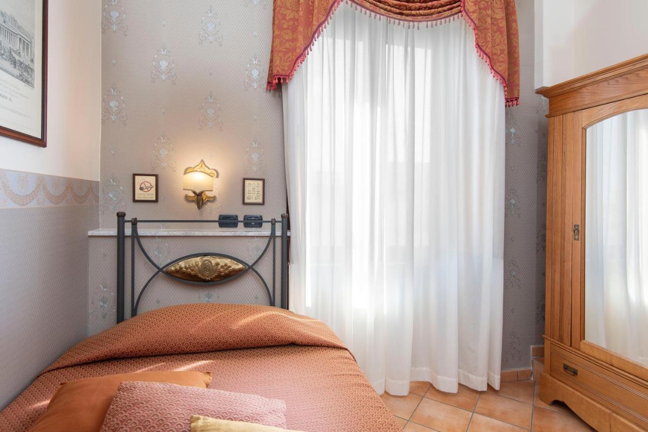 Pinto-Storey Hotel Naples Luaran gambar
