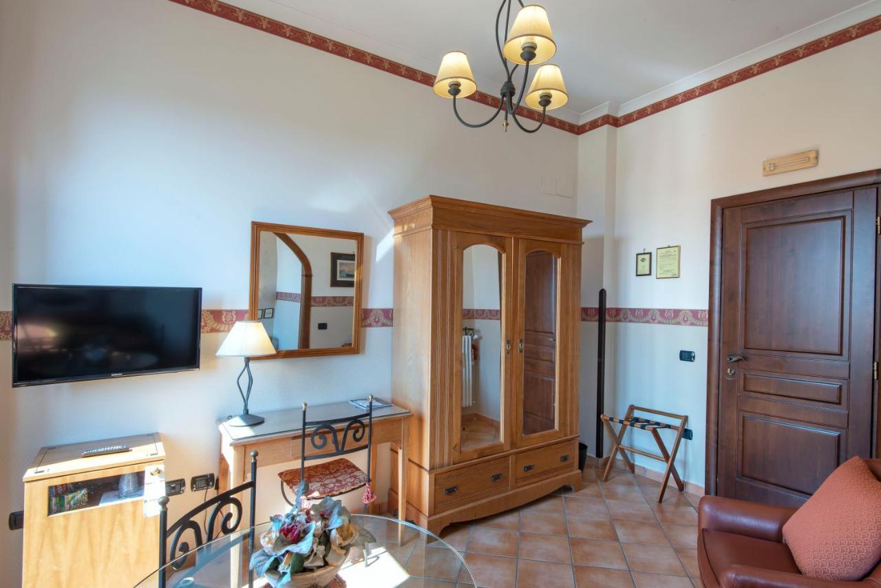 Pinto-Storey Hotel Naples Luaran gambar