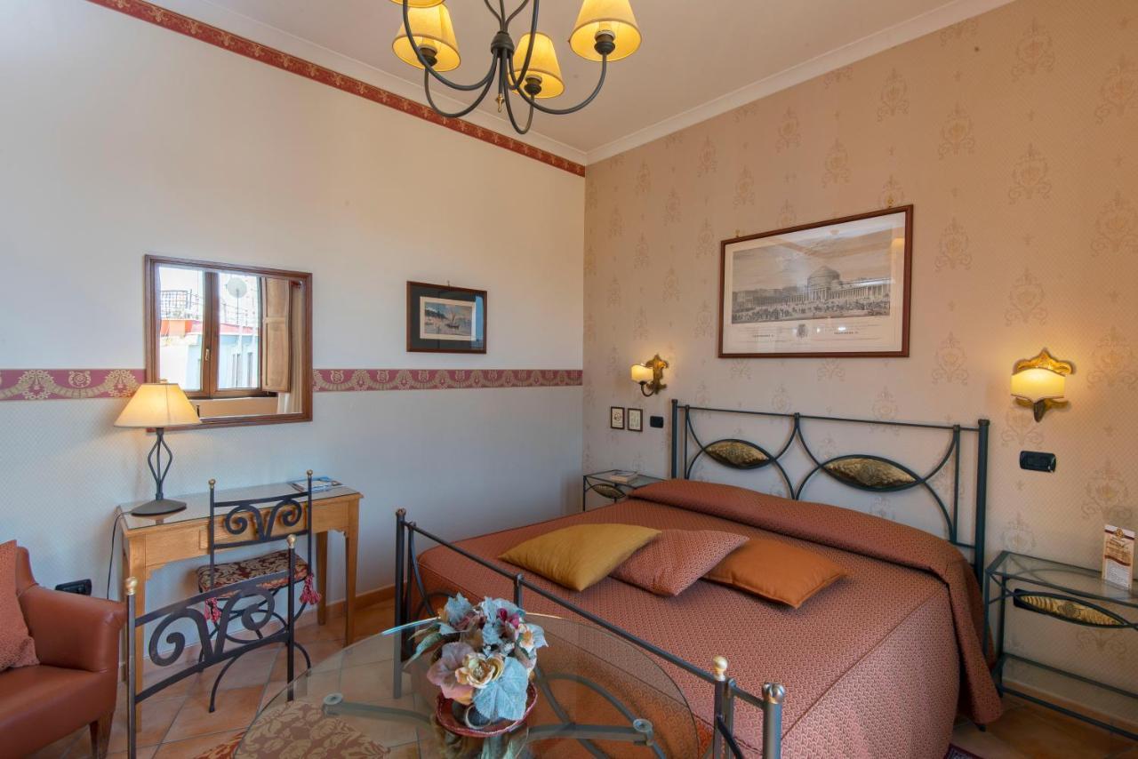 Pinto-Storey Hotel Naples Luaran gambar