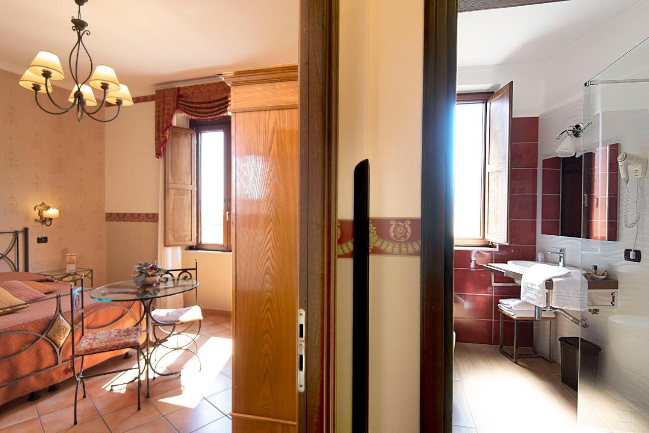 Pinto-Storey Hotel Naples Luaran gambar