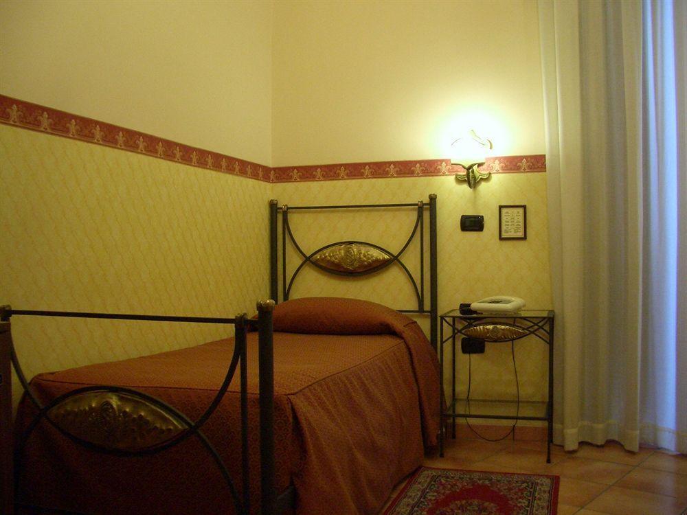 Pinto-Storey Hotel Naples Luaran gambar
