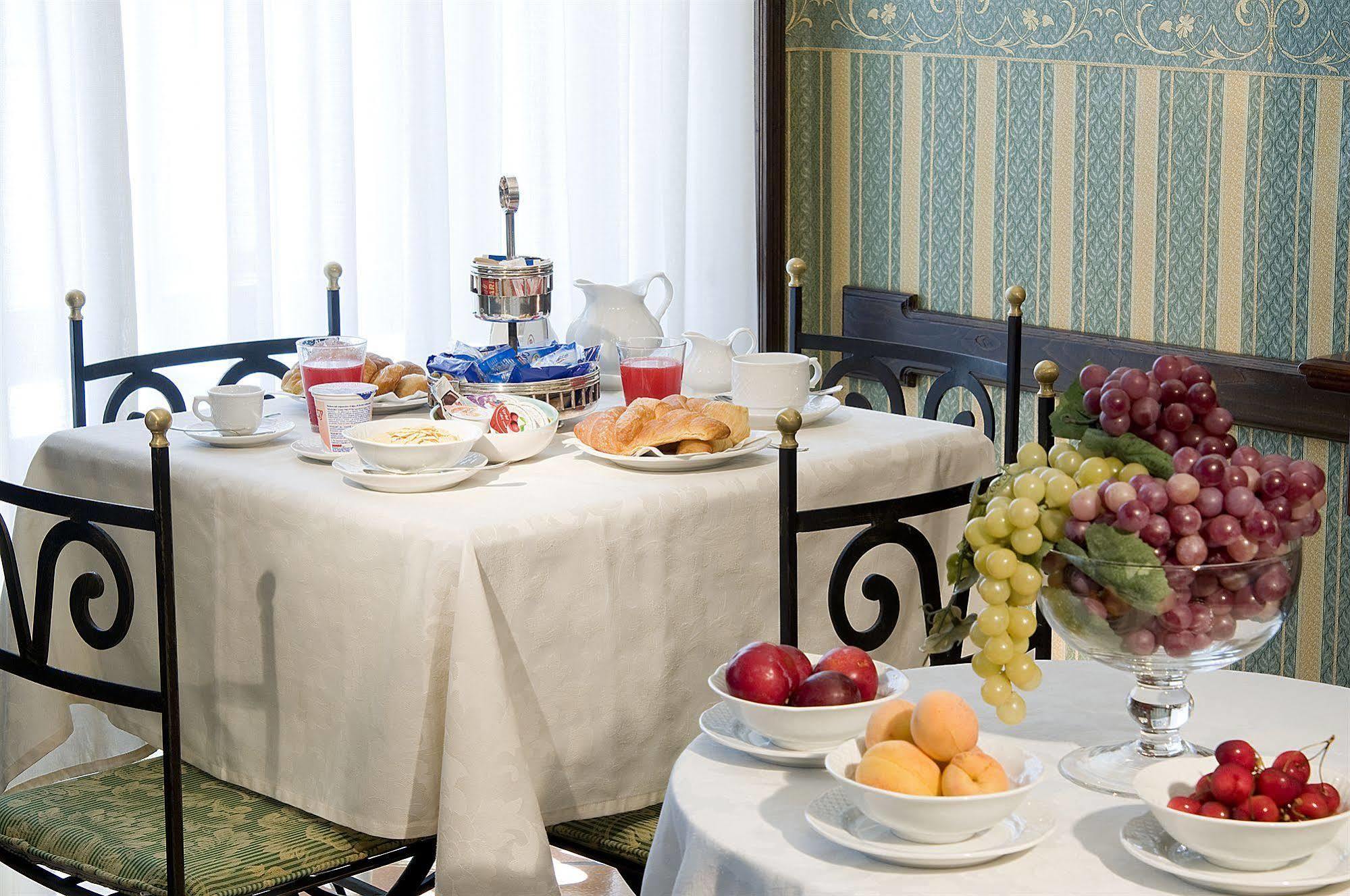 Pinto-Storey Hotel Naples Luaran gambar