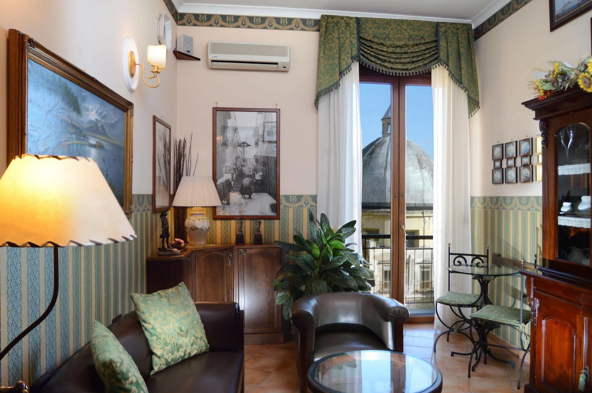 Pinto-Storey Hotel Naples Luaran gambar